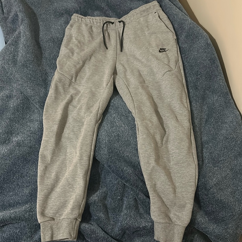 Grey Nike Sweatpants